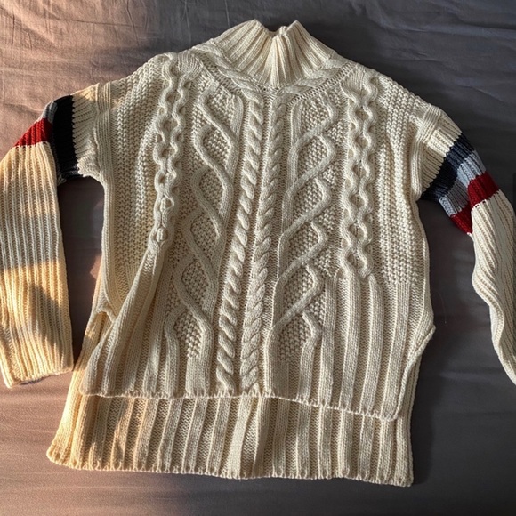 Heartloom Eryn Cable Knit Sweater - Picture 3 of 5